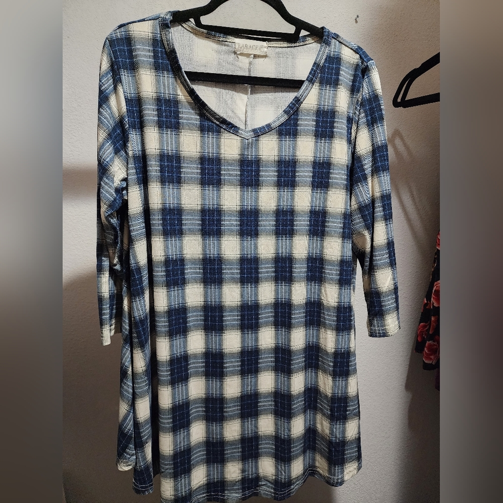 Blue Plaid Long Sleeve Top Size 2X